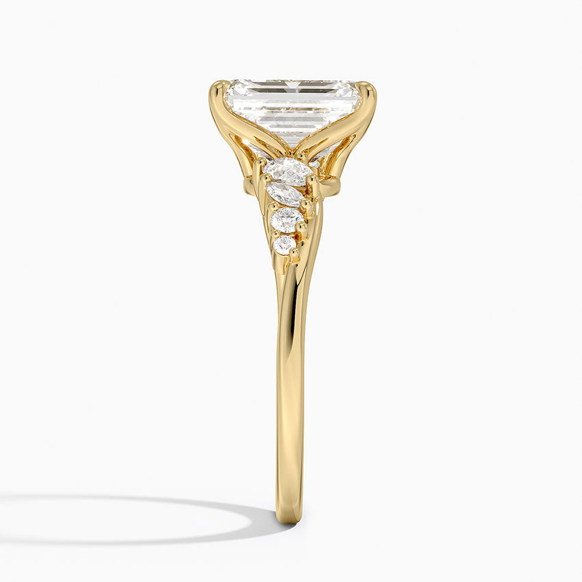 #color_yellow gold