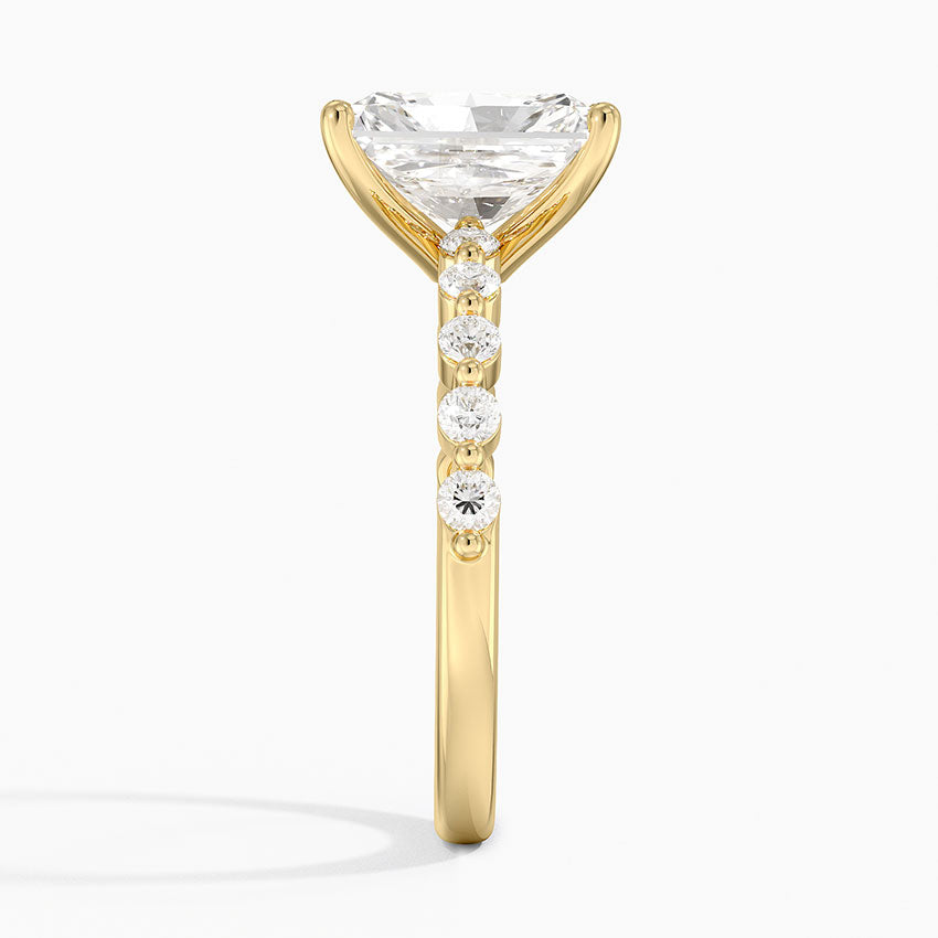 #color_yellow gold