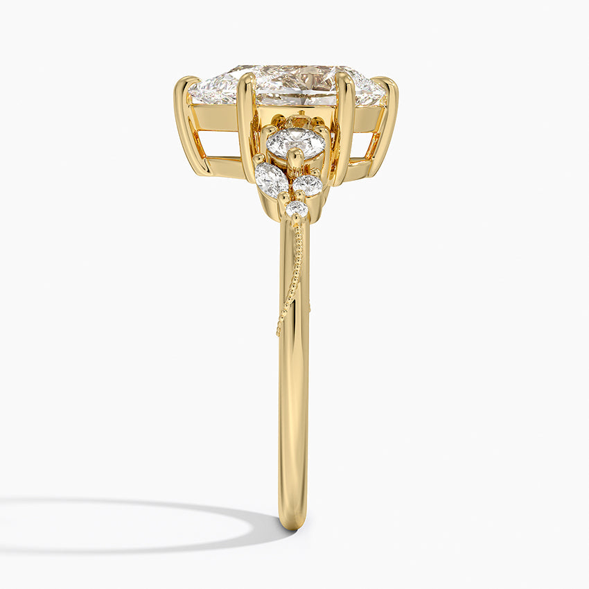#color_yellow gold