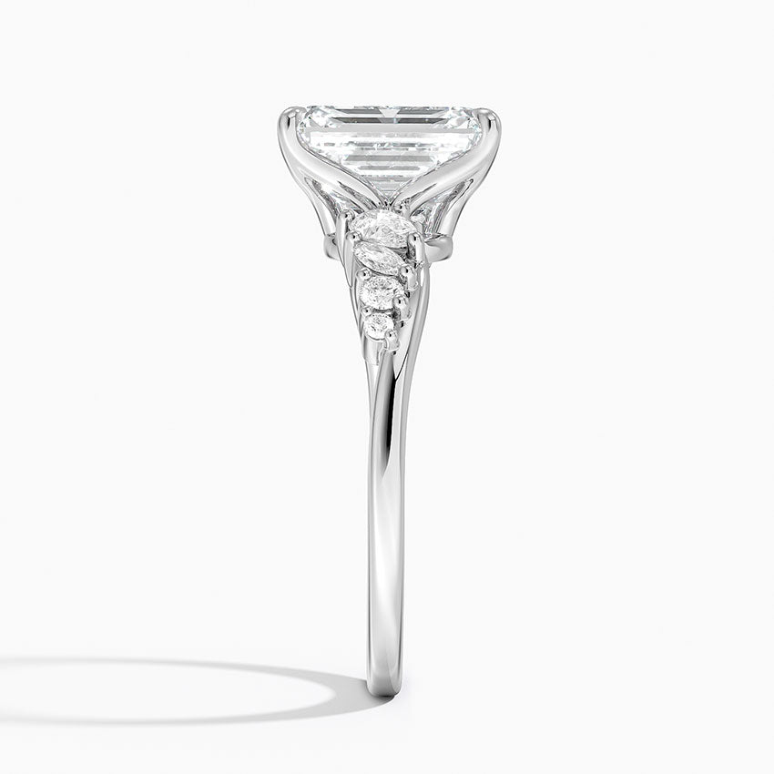 #color_white gold