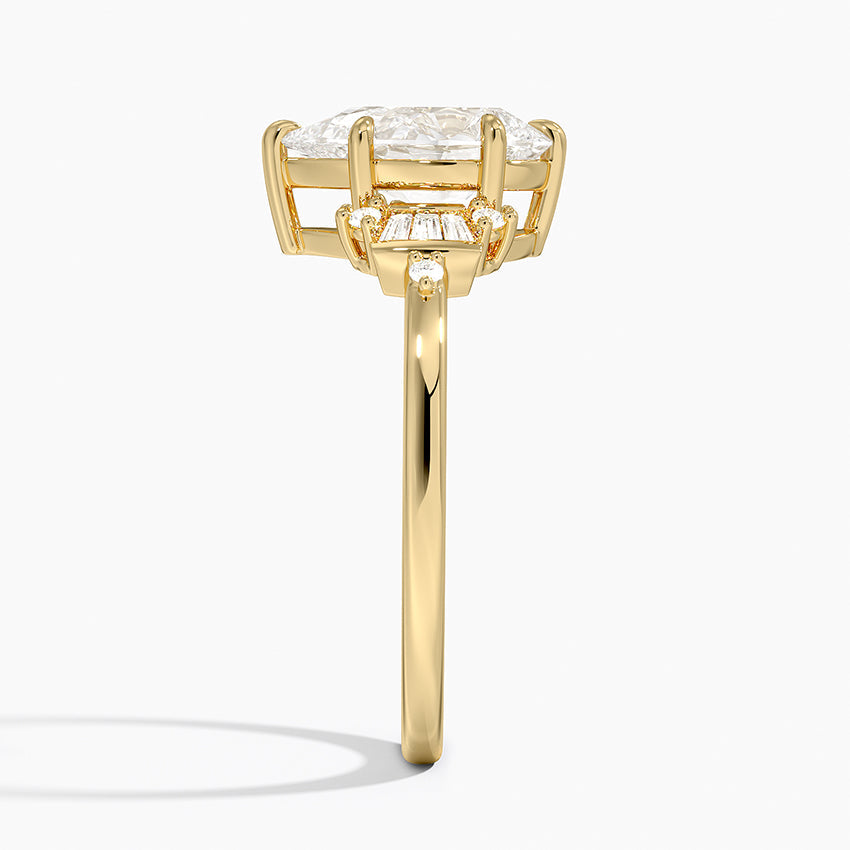#color_yellow gold